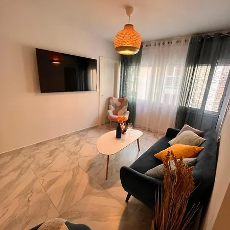 Casa De Tres Hermanos In The Heart Of Apartment