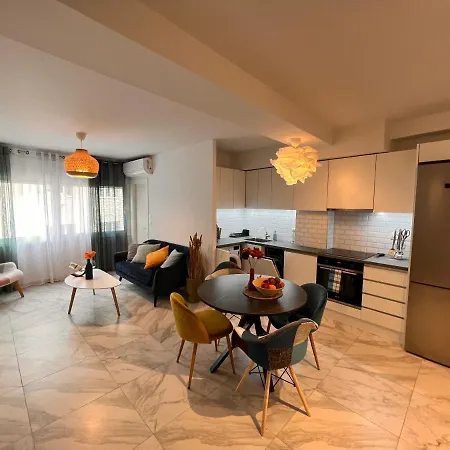 Apartment Casa De Tres Hermanos In The Heart Of Athens